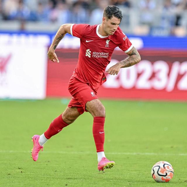 开云体育平台 科维托娃意外战胜雄鹿，刷新纪录引爆全场！比赛高潮迭起